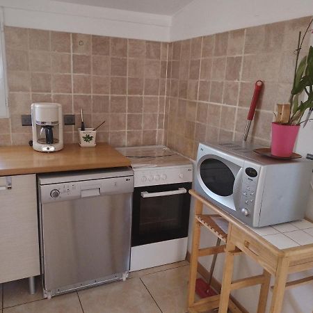 Maison T3 au calme près de la mer Villa Istres Esterno foto