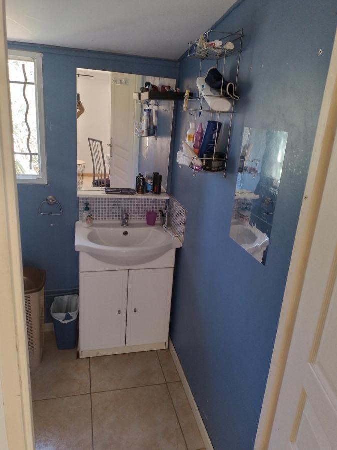 Maison T3 au calme près de la mer Villa Istres Esterno foto